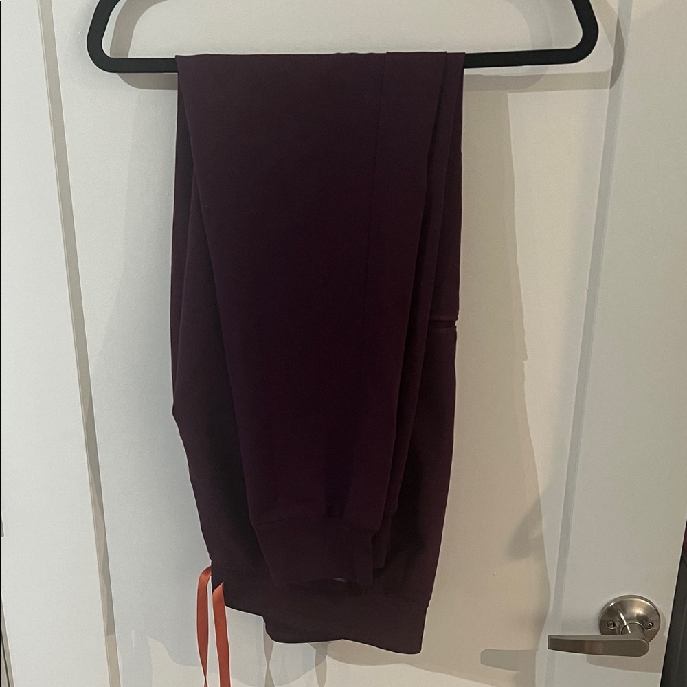 Figs Deep Purple LT Zamora Joggers